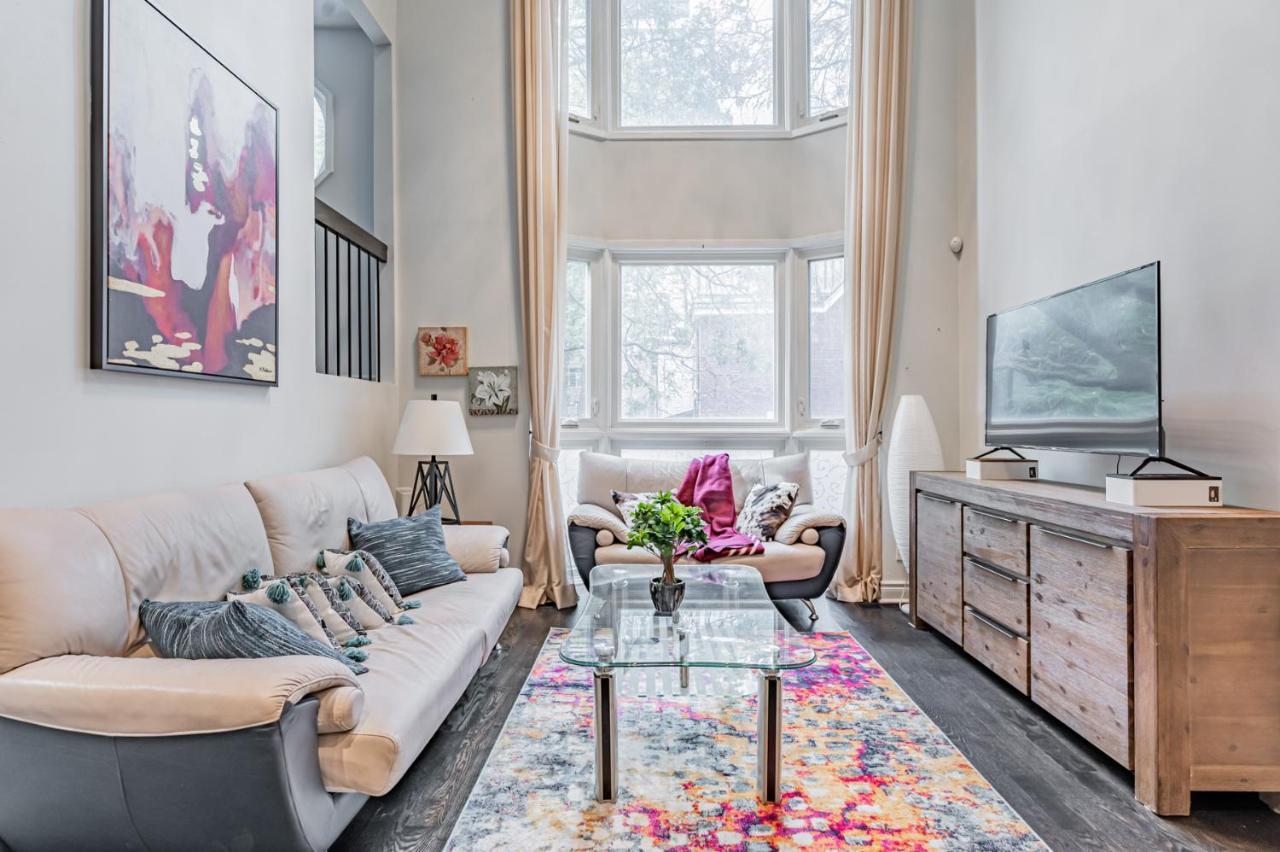 Beautiful Property In Downtown Core Close To Subway Station! Toronto Zewnętrze zdjęcie